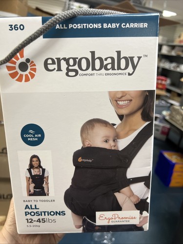 New ergobaby 360 standard baby - new,
